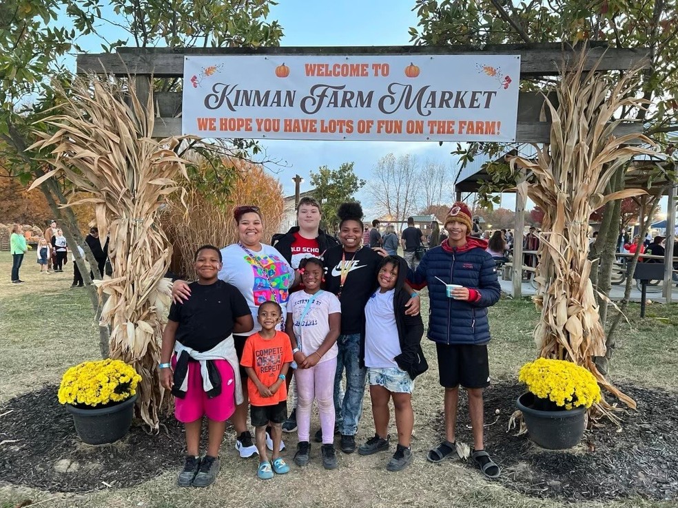 Mãe é proibida de trabalhar como árbitra por ser gay