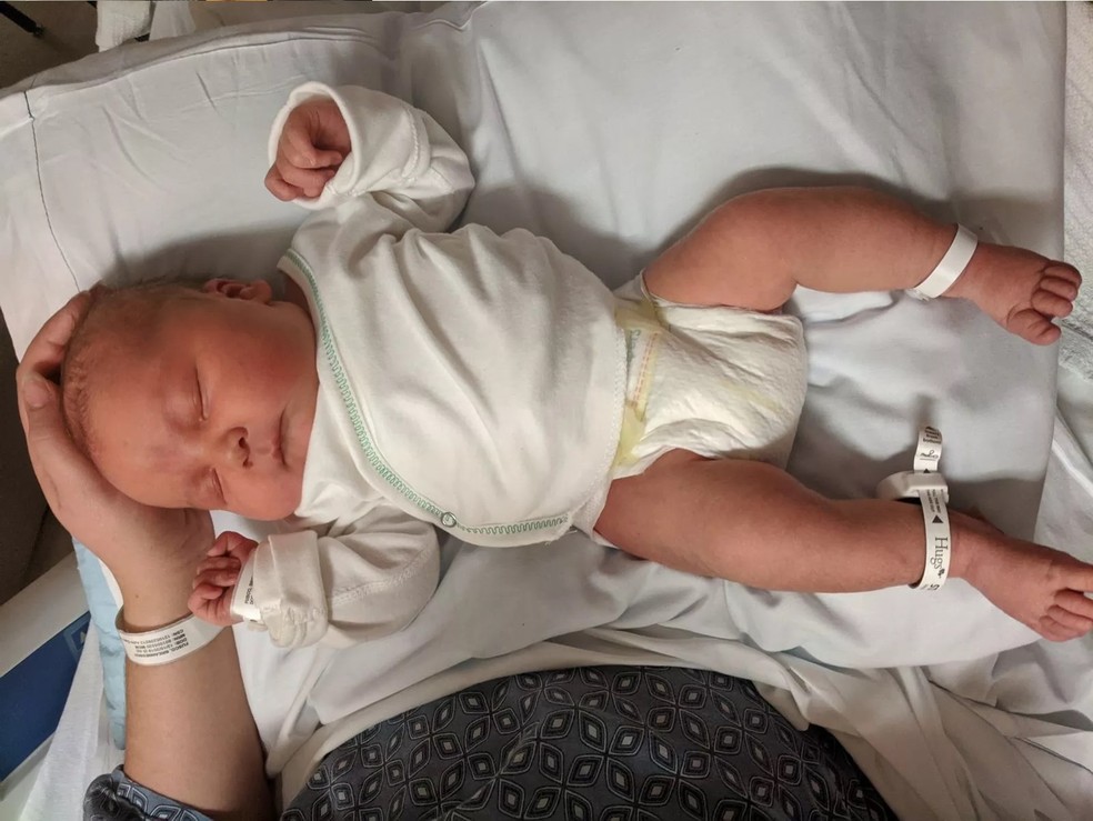 Pais falam sobre diagnóstico do filho com síndrome rara: '1 em cada 380 ...