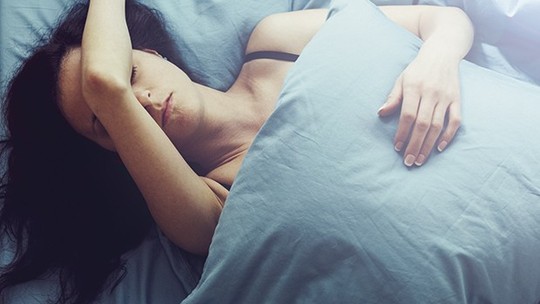 Gravidez: o que fazer para não acordar tanto na madrugada e dormir melhor?