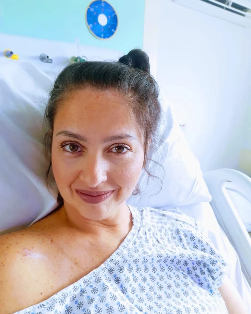 Cl&aacute;udia ficou 63 dias internada no hospital &mdash; Foto: Arquivo Pessoal