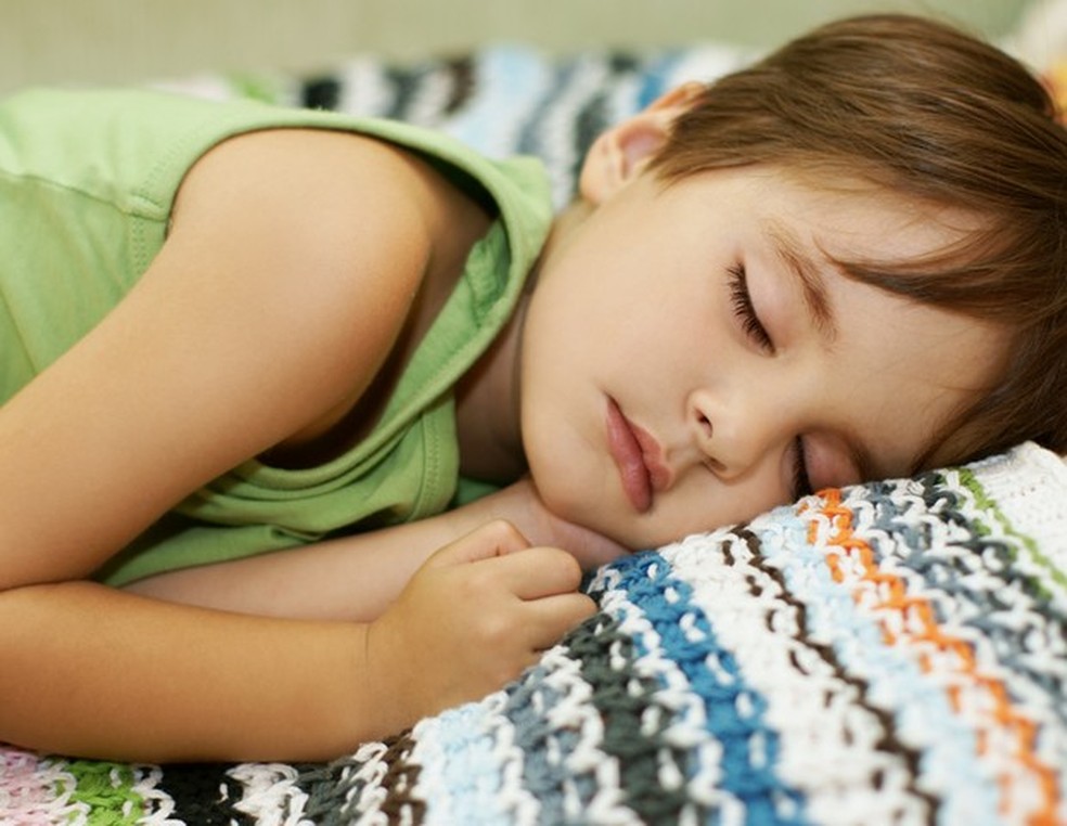 Criança dormindo  — Foto: Shutterstock