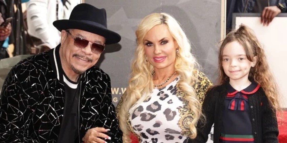 O rapper, Ice-T, com a esposa, Coco Austin, e a filha, Chanel, 7 — Foto: Reprodução/ Today Parents