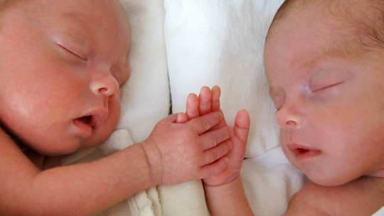 Justiça de SC concede a pai de gêmeos licença de 180 dias, mesmo período previsto para as mães
