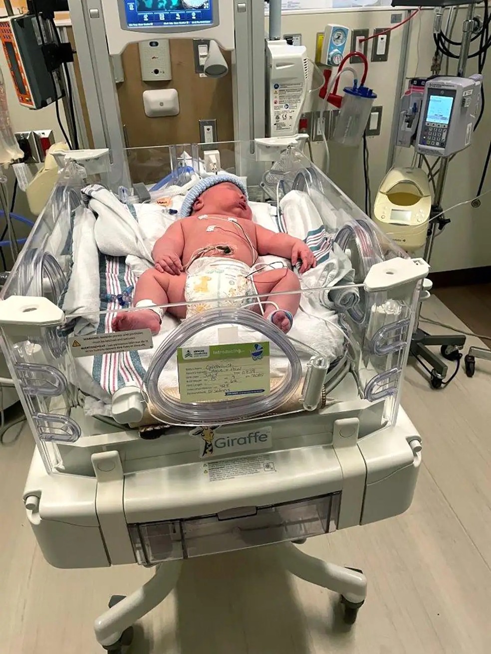 Grayson ficou internado no hospital � Foto: Reprodu��o/People