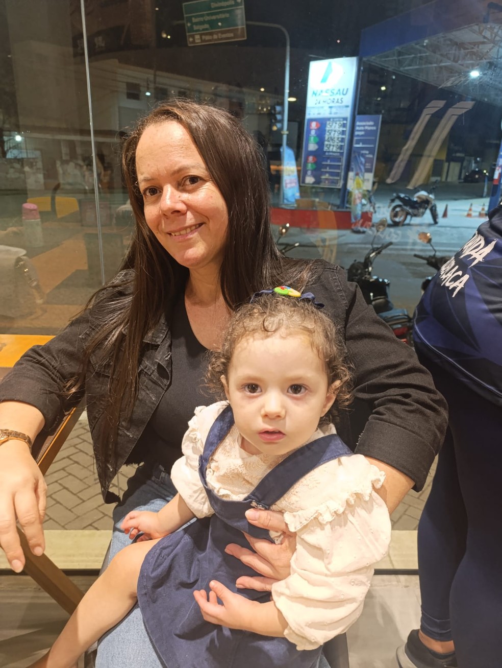 Ana e Lunna atualmente &mdash; Foto: Arquivo pessoal