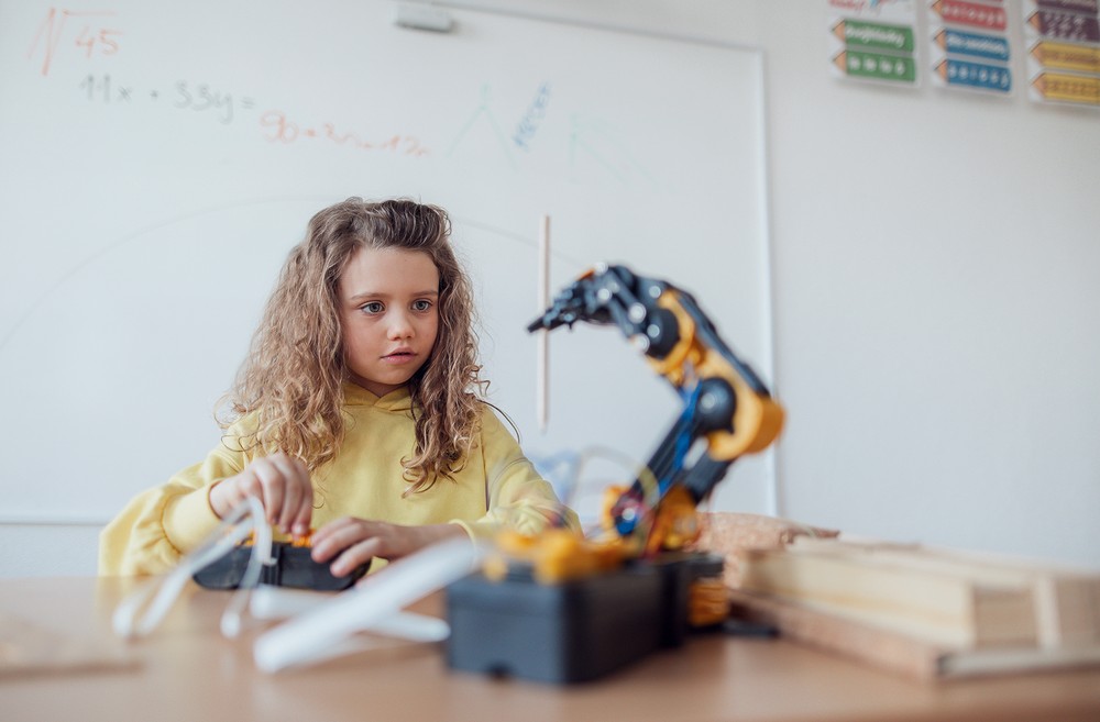 Robótica e programação: 4 benefícios que essas atividades proporcionam ...