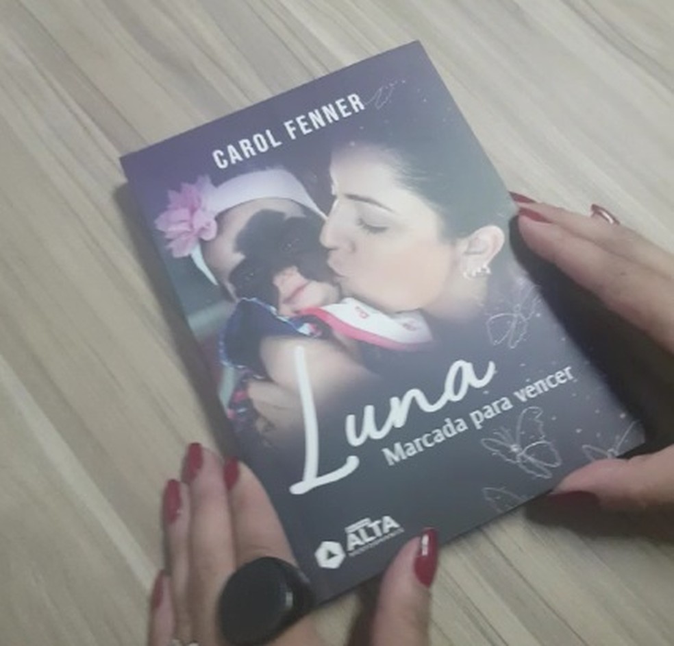 História da Luna contada em livro — Foto: Reprodução