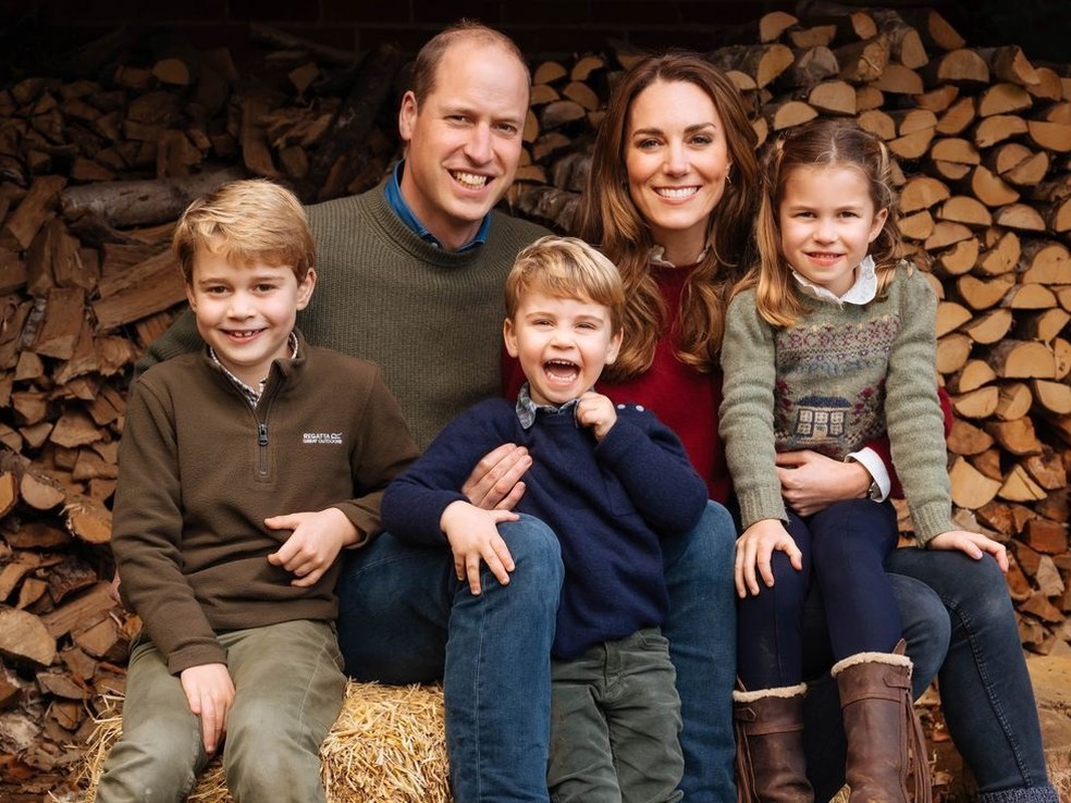 William, Kate e os filhos, em 2020 — Foto: Reprodução/ Instagram