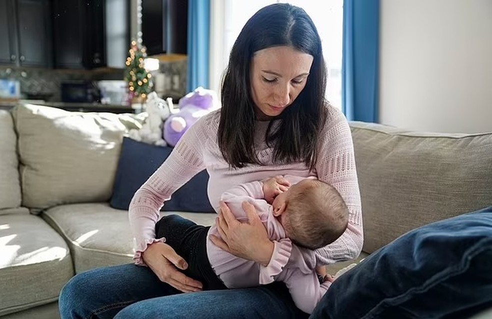 Juiz orientou a mãe a parar de amamentar para pai poder passar mais tempo com filhos — Foto: Reprodução/ Washington Post