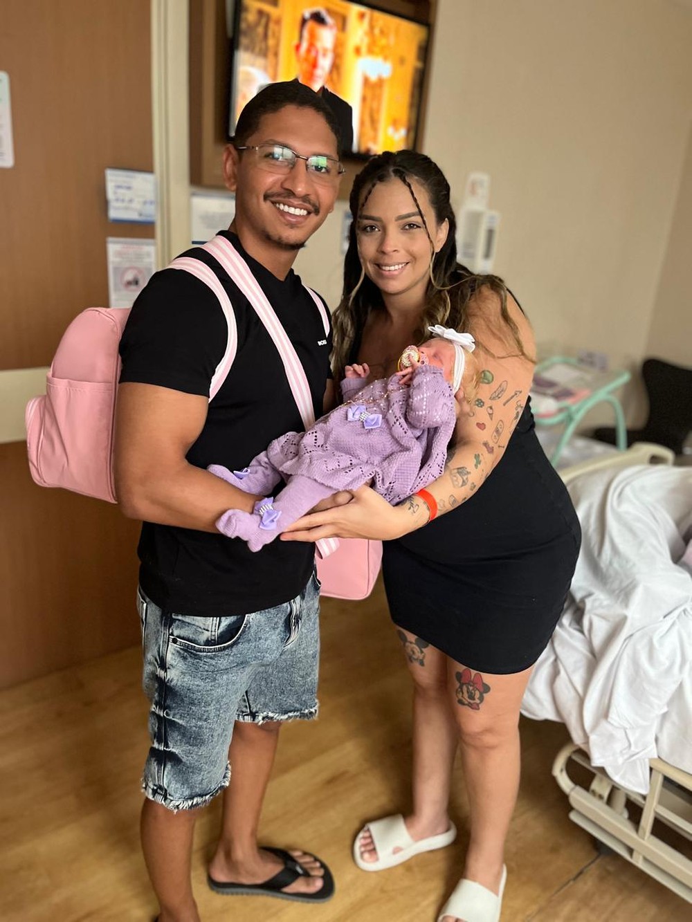 psicologiasdobrasil.com.br - &lsquo;Ela &eacute; de quem?&rsquo;: pai negro exp&otilde;e os coment&aacute;rios cru&eacute;is que ouve por ter filha albina