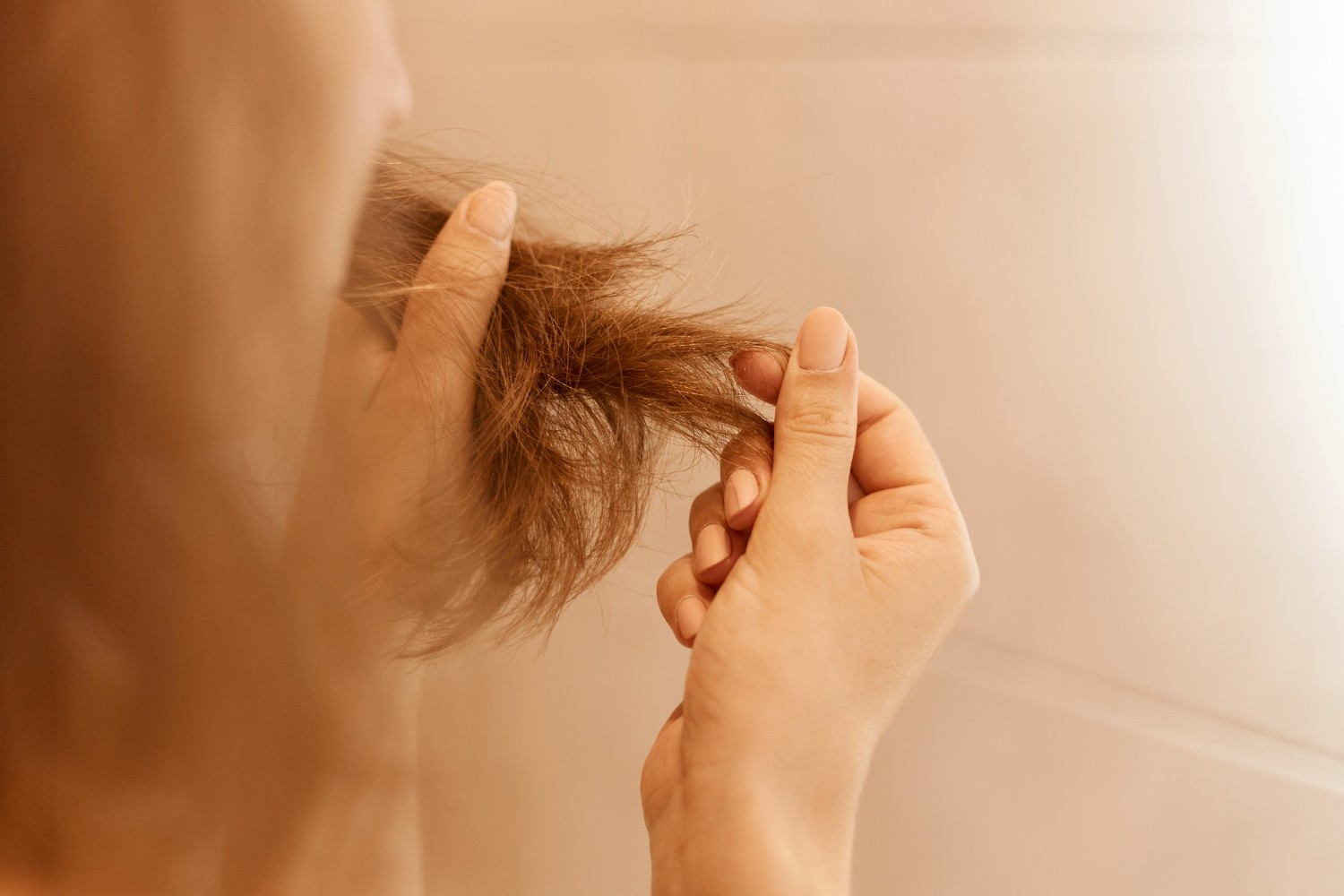Recuperando os fios: 5 produtos para amenizar a queda de cabelo no pós-parto