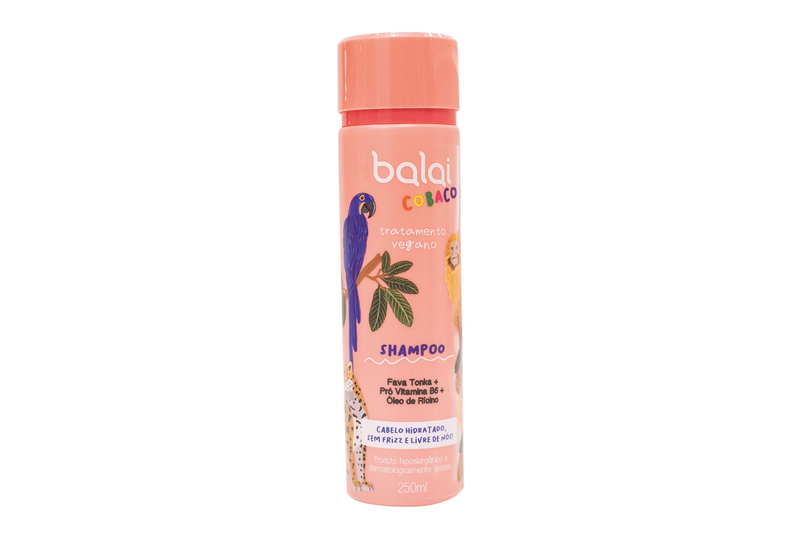 Limpeza divertida: A Balai Vegan Treatment para cabelos, 100% vegana, acaba de lançar a linha kids, a BalaiCobaco. São três tipos de xampu: nutrição, equilíbrio e hidratação (foto). As fórmulas são dermatologicamente testadas, e podem ser usadas a partir de 3 anos. Shampoo Fava Tonka + Pró Vitamina B5 + Óleo de Rícino, BalaiCobaco, R$ 29,90 (250 ml) | Foto: Divulgação