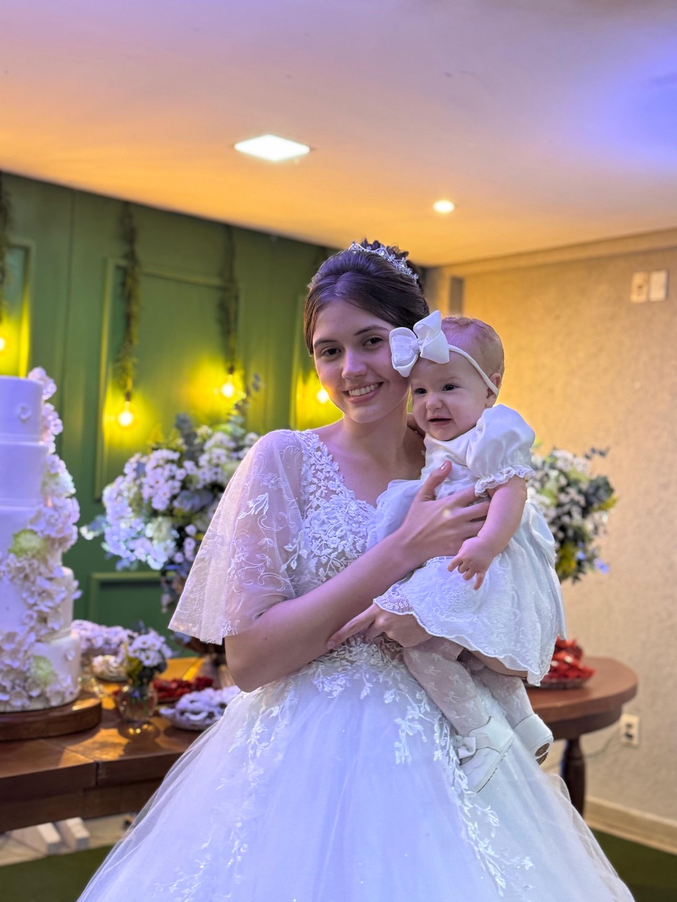 Juliana e Cecília no casamento — Foto: Arquivo pessoal
