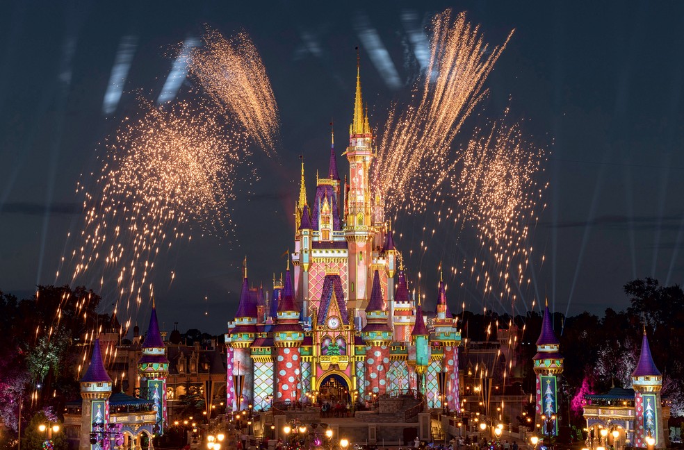 O espetáculo Happily Ever After — Foto: Divulgação Disney Parks