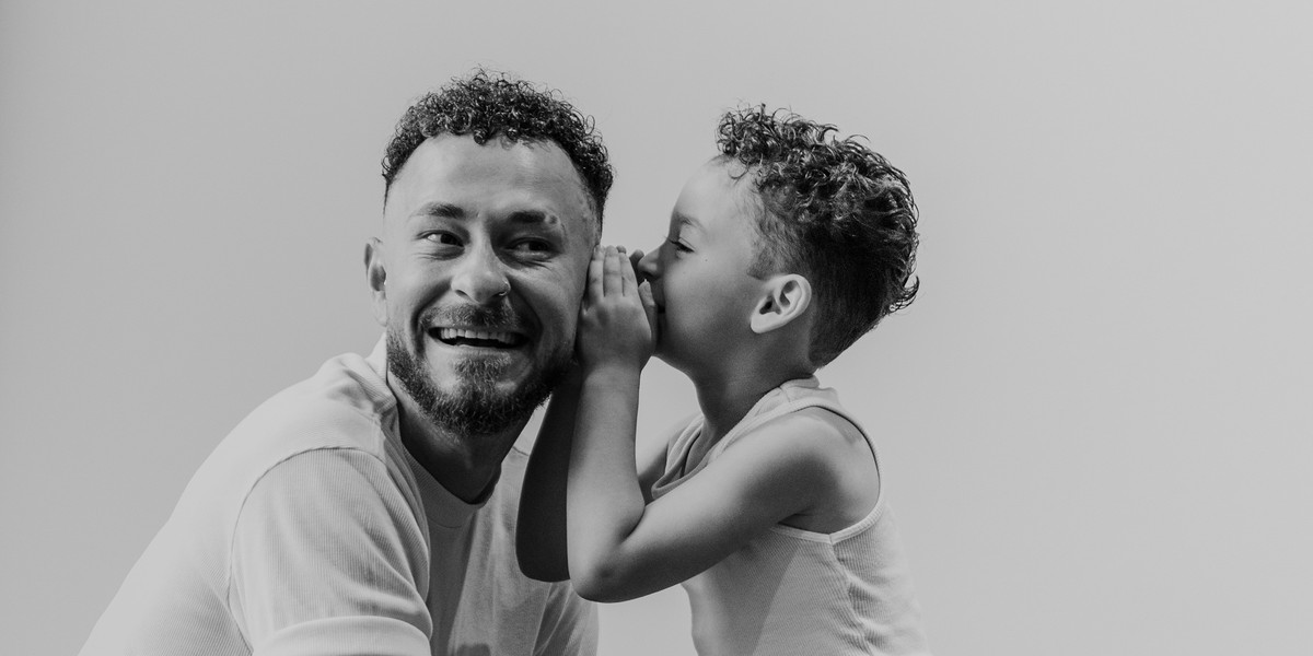 "Eu me desdobro para estar com ele", diz Fred Bruno sobre o filho, Cris