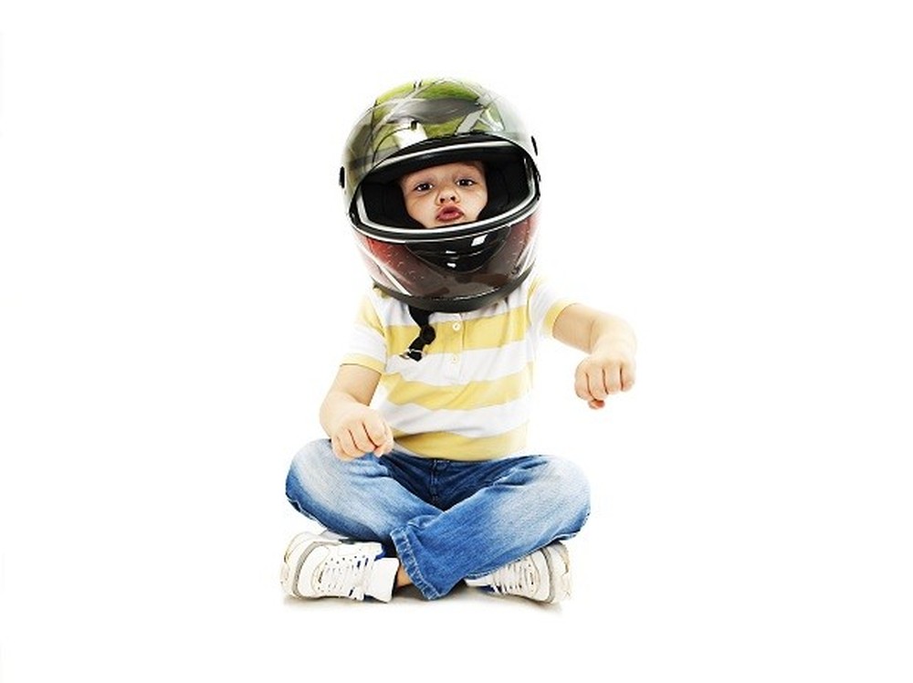 A partir de que idade criança pode andar de moto?
