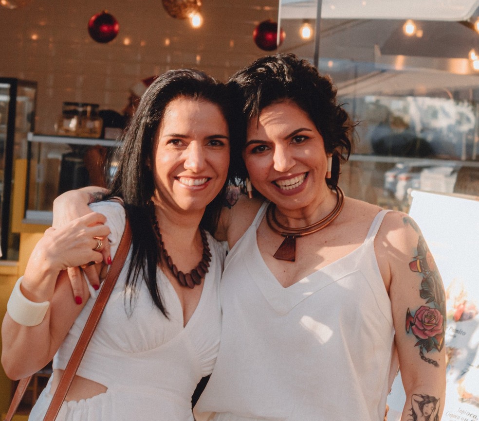 As irmãs Mariana e Juliana — Foto: Arquivo Pessoal