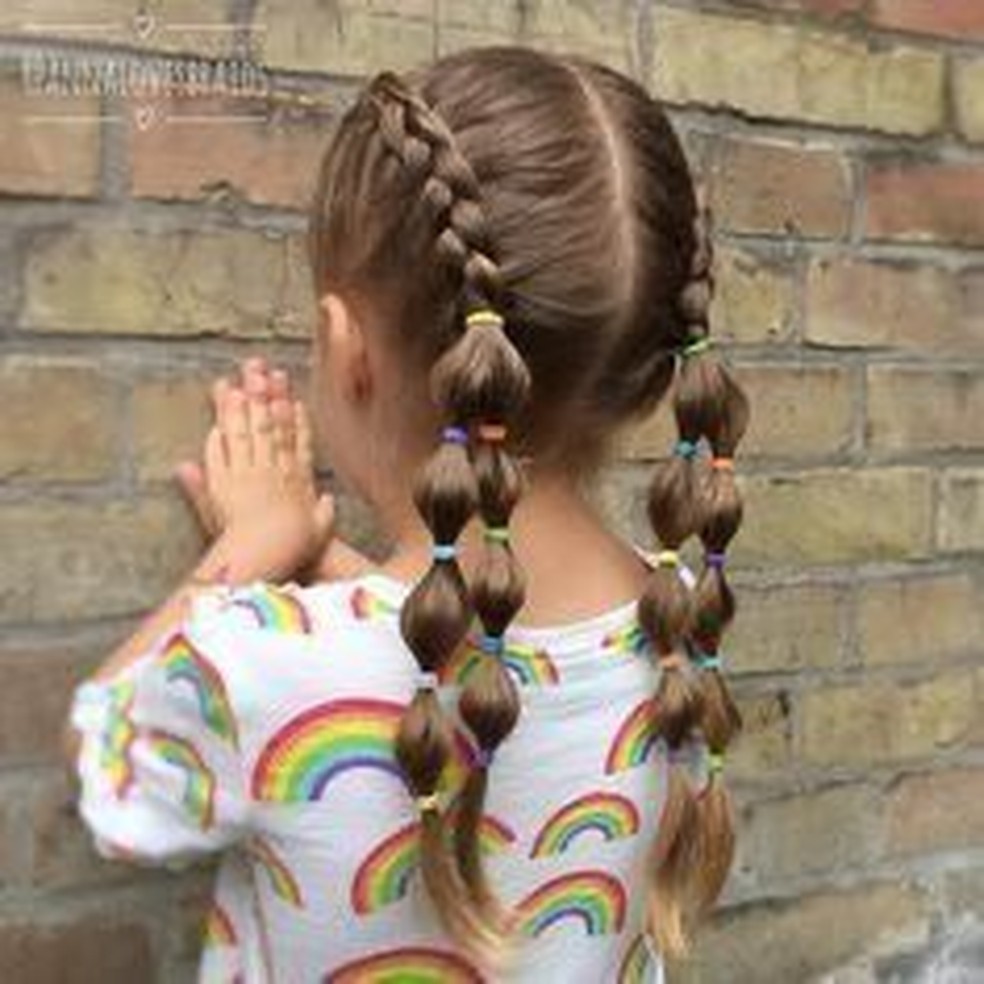 Vídeo: passo a passo de penteados para as crianças curtirem o arraiá com  estilo - Revista Crescer