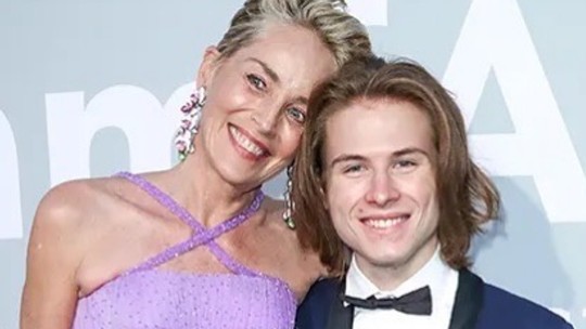 Sharon Stone revela que perdeu custódia do filho depois de papel em ‘Instinto Selvagem’