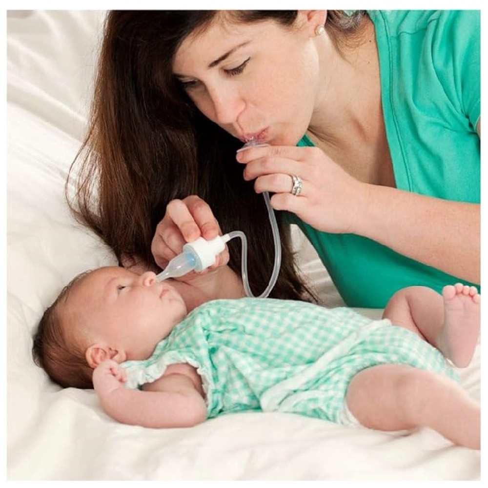 Aspirador nasal: 6 opções para descongestionar o nariz do bebê