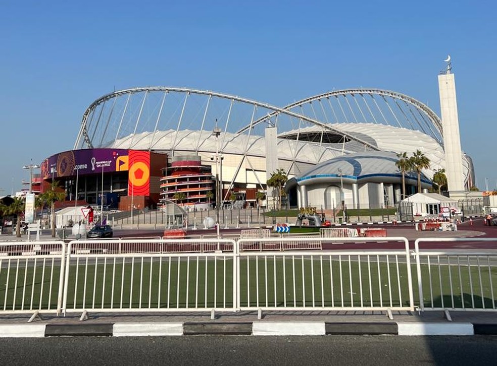Vista do Khalifa International Stadium  — Foto: Renata Menezes