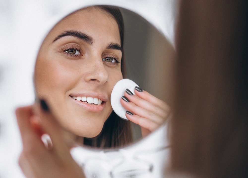 Capa fotográfica da fonte da Ninho: 5 produtos indicados para hidratar a pele no pós-parto