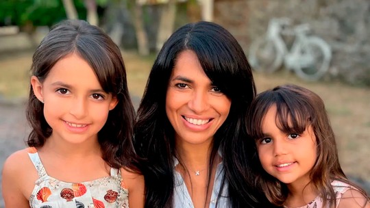 "Quero que minhas filhas desenvolvam autoconfiança para serem felizes, cada uma do seu jeito", diz mãe e empreendedora