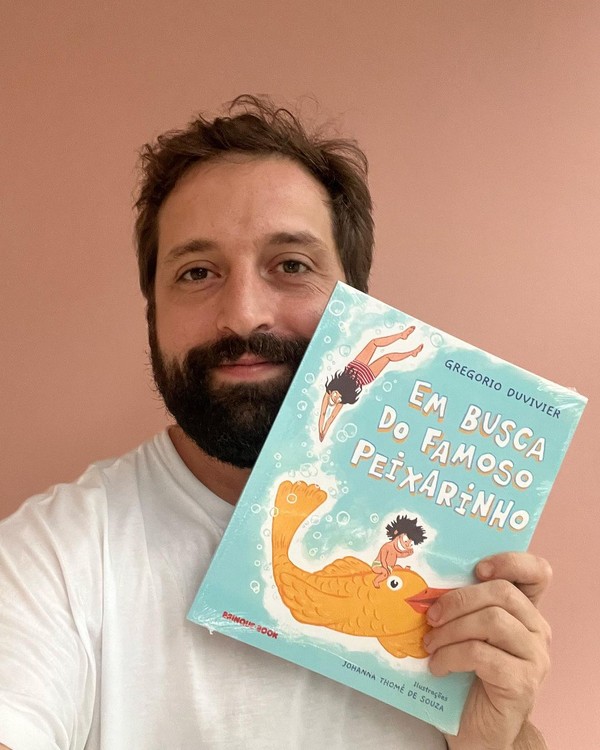 Gregorio Duvivier lança seu primeiro livro para crianças - 19/04
