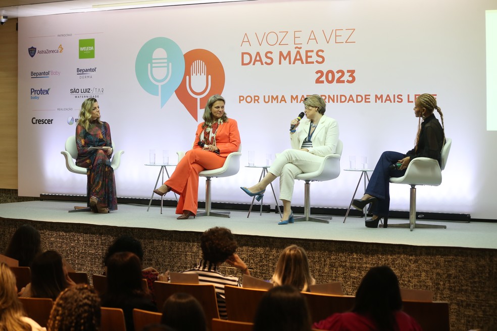 O tema “Parto com Acolhimento” gerou debate durante o evento, no Rio  — Foto: Marco Sobral