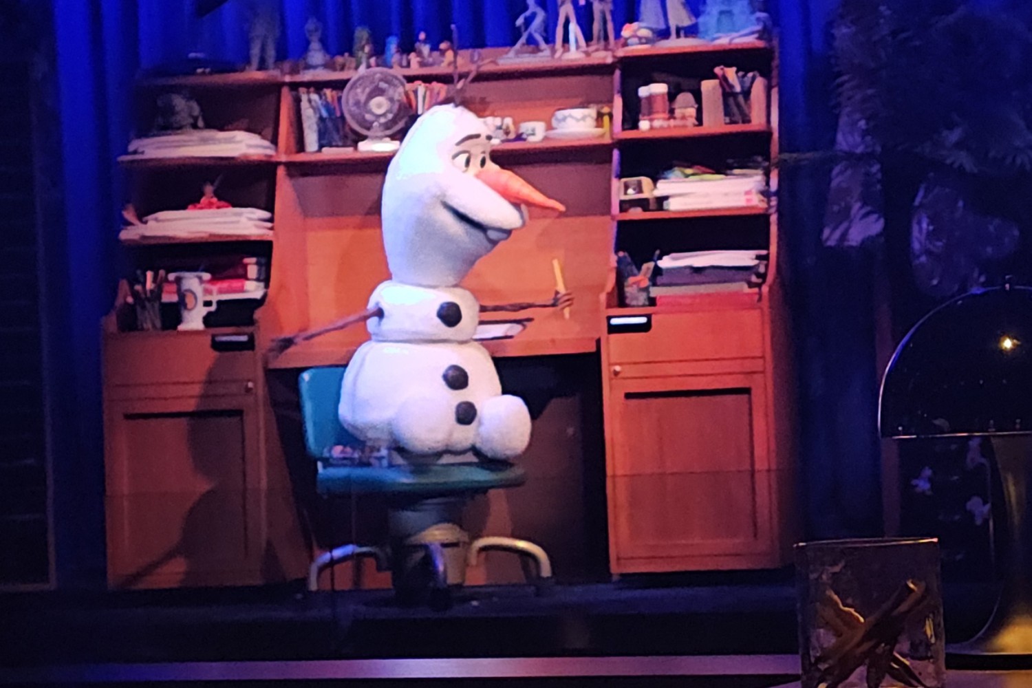Capa fotográfica da fonte da Ninho: Nova atração da Disney ensina visitantes a desenhar com Olaf e CRESCER conheceu em primeira mão