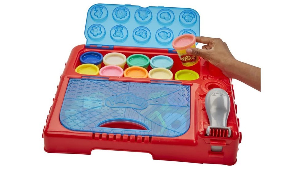 O centro de atividades da Play-Doh é o presente indicados para as crianças apaixonadas por massa de modelar — Foto: Reprodução/Amazon