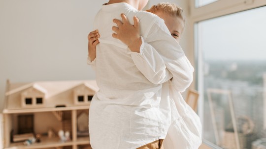 Crescer com irmãos diminui probabilidade de passar por divórcio na vida adulta, diz pesquisa