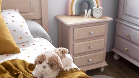 Guarda-roupa de bebê com cômoda: 5 modelos para organizar as roupinhas